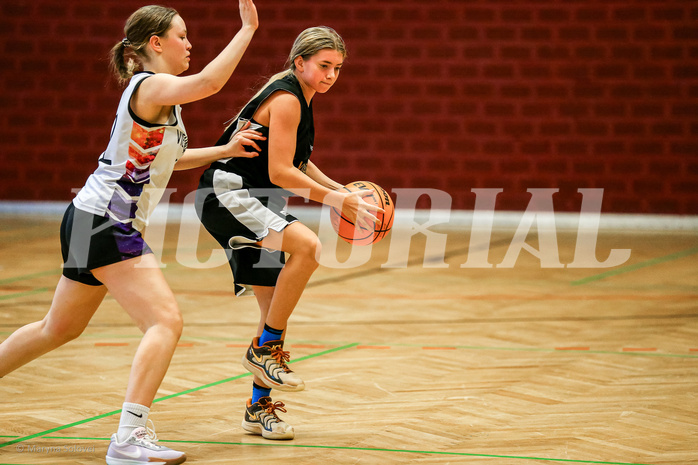 23.11.2024 Österreichischer Basketballverband 2024/25, SLWU14, Vienna United vs. VKL Vikings Swans

