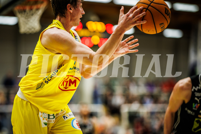 Basketball, Win2Day Superliga 2023/24, Grunddurchgang 16.Runde, SKN St. Pölten, Flyers Wels, Roman Jagsch (9)
