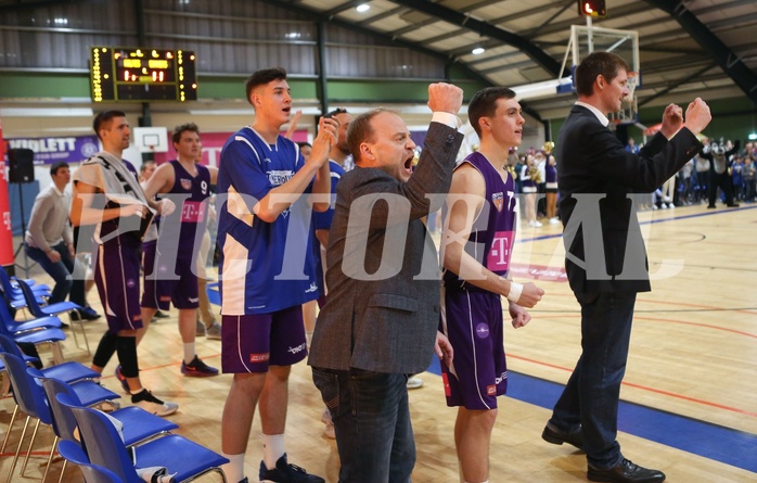 Basketball CUP 2017/18, Achtelfinale D.C. Timberwolves vs. Oberwart Gunners


