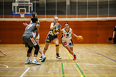 Basketball, Win2Day Basketball Damen Superliga 2024/25, Grunddurchgang 9.Runde, Vienna Timberwolves, Klosterneuburg Duchess, Sina Höllerl (6), Sophie Kunert (16)