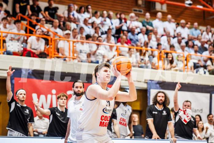 Basketball, win2day Basketball Superliga 2024/25, Playoffs Halbfinale 2. Spiel
, BBC Nord Dragonz, Gmunden Swans, Lukas Knor (21)