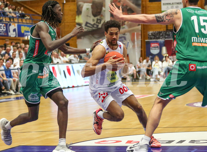Basketball Superliga 2022/23, Playoff,  Viertelfinale Spiel 1 Gmunden Swans vs. Kapfenberg Bulls