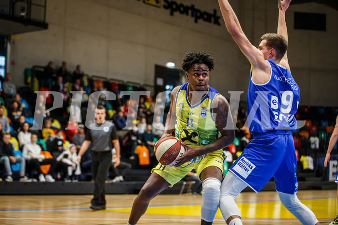 Basketball, bet-at-home Basketball Superliga 2020/21, Grunddurchgang 3. Runde, UBSC Graz, Oberwart Gunners, Samuel Daniel (11)
