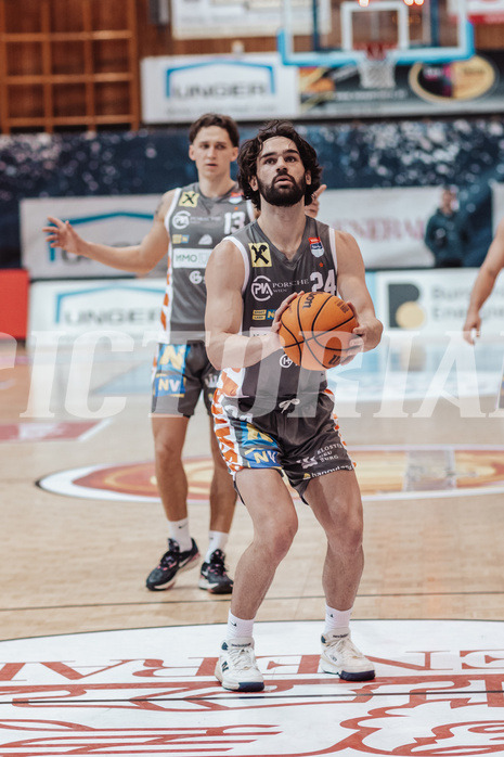 Basketball, Basketball Superliga 2023/24, Grunddurchgang 20.Runde, Oberwart Gunners, Klosterneuburg Dukes, Will Carius (24)