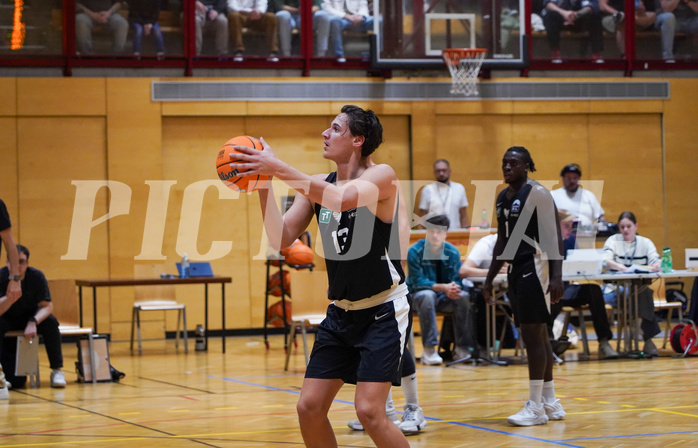 Basketball Zweite Liga 2024/25, Grunddurchgang 6.Runde Raiders Tirol vs. Raiffeisen Dornbirn Lions

