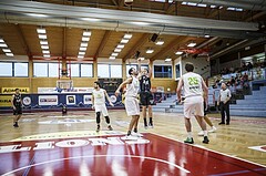 Basketball, Basketball Zweite Liga, Grunddurchgang 5.Runde, Basket Flames, Wörthersee Piraten, Lukas Simoner (7)