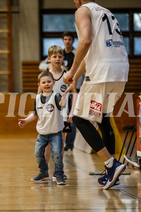 Basketball, Basketball Zweite Liga, Playoffs Viertelfinale 1. Spiel, Mattersburg Rocks, Mistelbach Mustangs, Corey HALLETT (13)