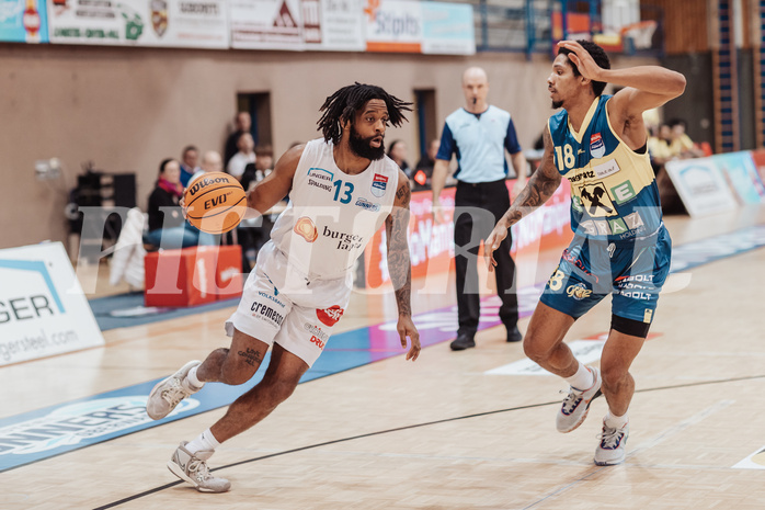 Basketball, Basketball Austria Cup 2023/24, Viertelfinale, Oberwart Gunners, UBSC Graz, Kris Monroe (13), Christian Brandon (18), #nomanipulation
