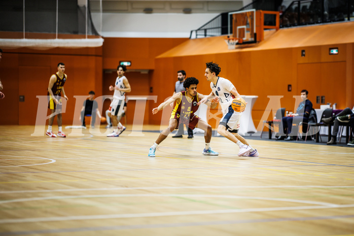 Basketball, Basketball Zweite Liga 2024/25, Grunddurchgang 20.Runde, Vienna Timberwolves, Traiskirchen Lions NexGen, Obinna Ndukwe (2), Daniele Kuchar (22)