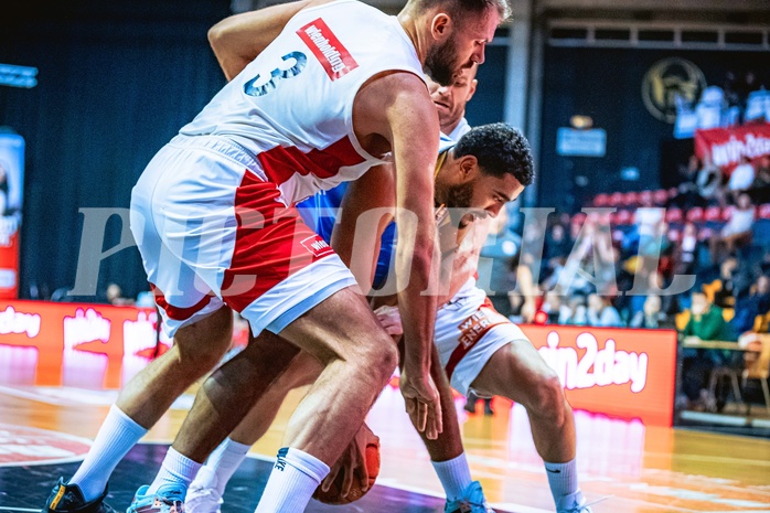 Basketball, Win2Day Superliga 2022/23, Grunddurchgang 7.Runde, BC GGMT Vienna, SKN St. Pölten, Jozo Rados (3), Rashaan Guylain Mbemba (12)