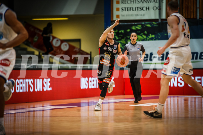 Basketball, bet-at-home Basketball Superliga 2021/22, Platzierungsrunde Spiel 10, Oberwart Gunners, BC GGMT Vienna, Mustafa Hassan Zadeh (55)