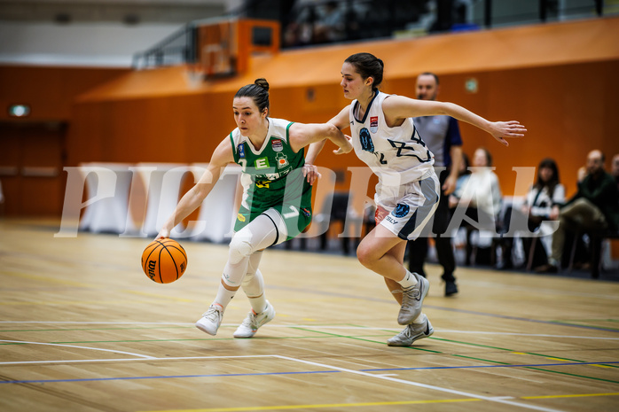 Basketball, Win2Day Basketball Damen Superliga 2023/24, Grunddurchgang 8.Runde, Vienna Timberwolves, UBI Graz, Simone Schwarzinger (7), Lilian Schwarzenecker (12)