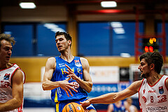 Basketball, Win2Day Superliga 2024/25, Grunddurchgang 4.Runde, Traiskirchen Lions, St. Pölten, Duje Putnik (11)