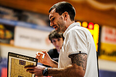 Basketball, win2day Basketball Superliga 2023/224, Qualifikationsrunde Spiel 2, BBC Nord Dragonz, Vienna Timberwolves, Felix Jambor (Head Coach)