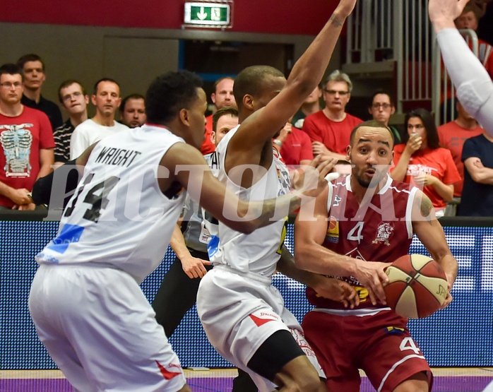Basketball ABL 2015/16 Playoff Halbfinale Spiel 5 WBC Wels vs Traiskirchen Lions