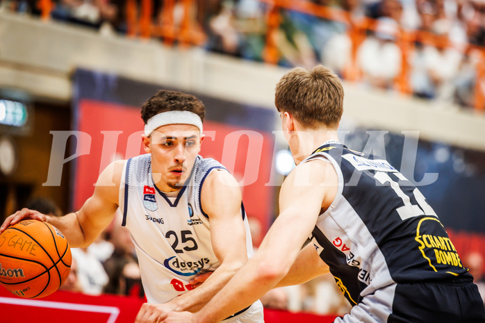 Basketball, win2day Basketball Superliga 2024/25, Playoffs Halbfinale 4. Spiel
, BBC Nord Dragonz, Gmunden Swans, Lukas Hahn (25)
