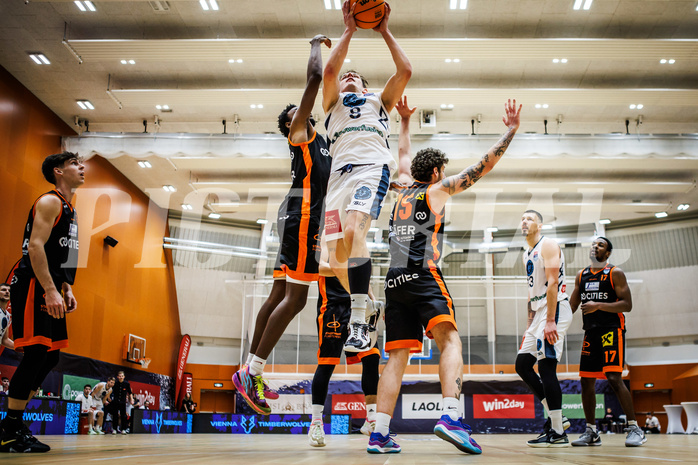 Basketball, Win2Day Superliga 2023/24, Grunddurchgang 19.Runde, Vienna Timberwolves, Fürstenfeld Panthers, Elias Wlasak (8)