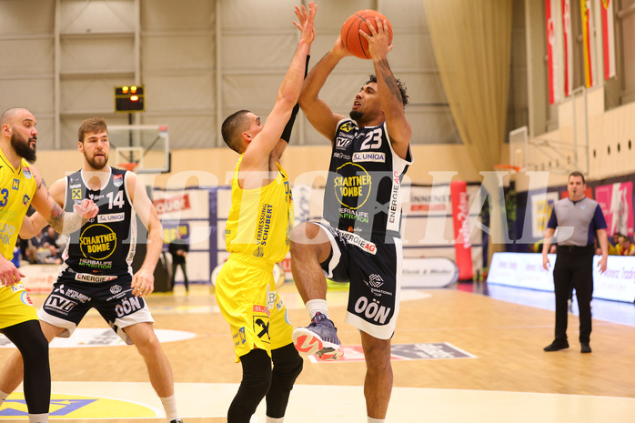 Basketball Superliga 2022/23, 8.Plazierungsrunde SKN St.Pölten vs. Gmunden Swans