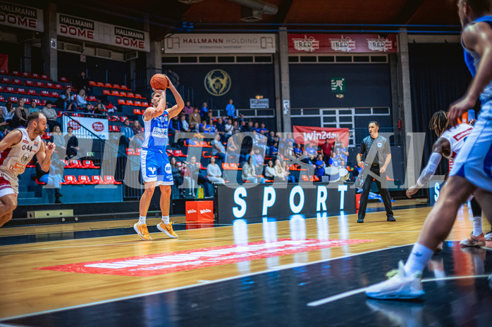 Basketball, Win2Day Superliga 2022/23, Grunddurchgang 14.Runde, BC GGMT Vienna, Unger Steel Gunners Oberwart, Brock Gardner (10)