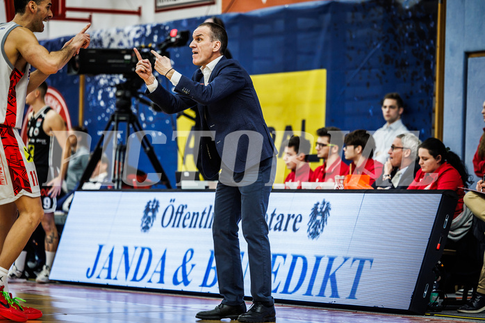Basketball, Basketball Austria CUP 2023/24, Finale, Traiskirchen Lions, Flyers Wels, Radomir Mijanovic (Head Coach)