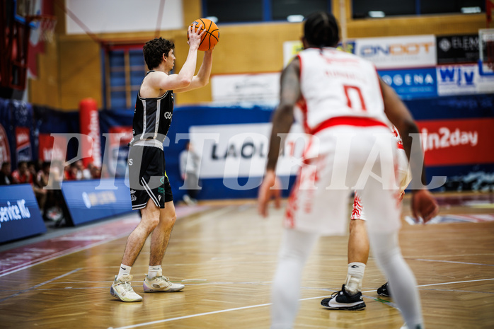 Basketball, Win2Day Superliga 2024/25, Grunddurchgang 15.Runde, Traiskirchen Lions, Fuerstenfeld Panthers, Jonathan Wess (14)