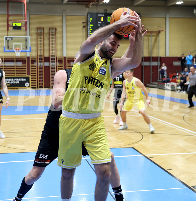 Basketball Basketball