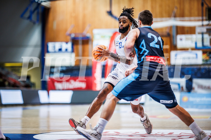 Basketball, Win2Day Superliga 2023/24, Grunddurchgang 12.Runde, Oberwart Gunners, Vienna Timberwolves, Kris Monroe (13) Basketball, Win2Day Superliga 2023/24, Grunddurchgang 12.Runde, Oberwart Gunners, Vienna Timberwolves, Kris Monroe (13)