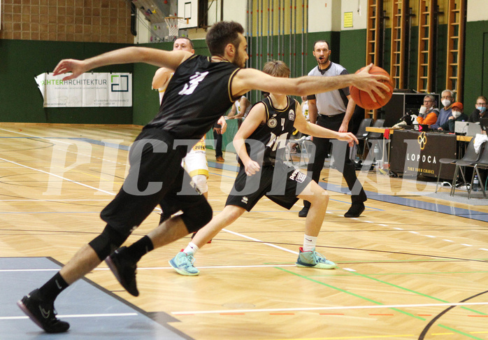 Basketball 2.Bundesliga 2021/22 Grunddurchgang 6.Runde  Fürstenfeld Panthers vsWörthersee Piraten