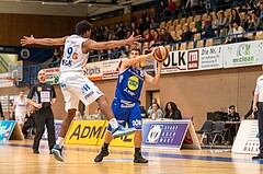 Basketball, ABL 2017/18, Grunddurchgang 13.Runde, Oberwart Gunners, Gmunden Swans, Toni Blazan (10)