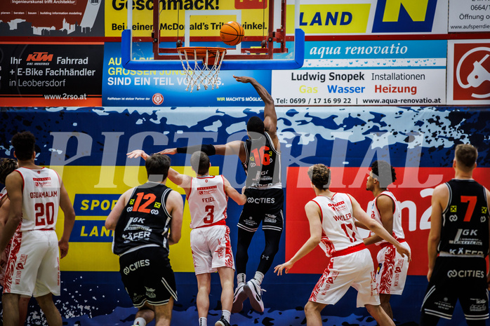 Basketball, Win2Day Superliga 2024/25, Grunddurchgang 15.Runde, Traiskirchen Lions, Fuerstenfeld Panthers, Juan Esteves-Garcia Coffi (16)