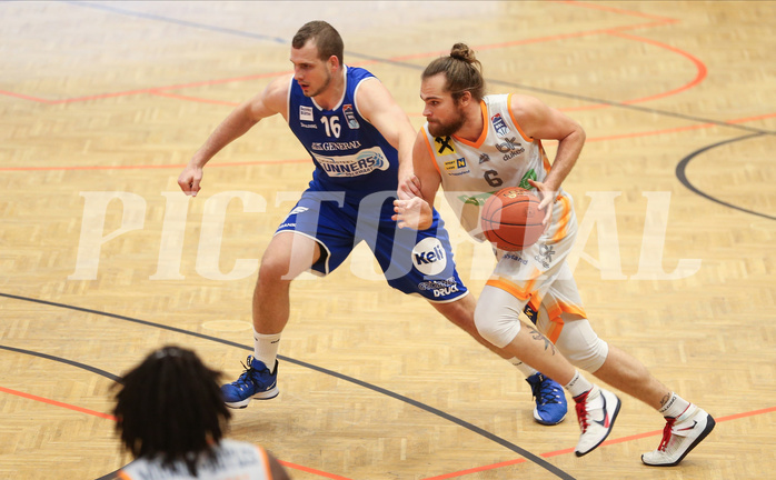 Basketball Superliga 2021/22, 7. Plazierungsrunde Klosterneuburg Dukes vs. Oberwart Gunners


