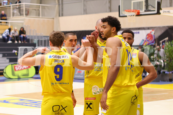 Basketball Superliga 2022/23, 5. Plazierungsrunde SKN St.Pölten vs. BC Vienna


