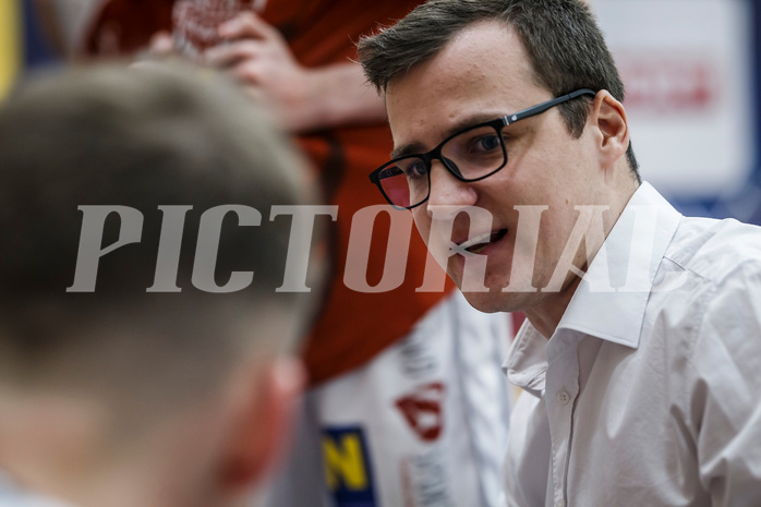 Basketball, Admiral Basketball Superliga 2019/20, Grunddurchgang 17.Runde, Traiskirchen Lions, Oberwart Gunners, Markus Pinezich (Head Coach)