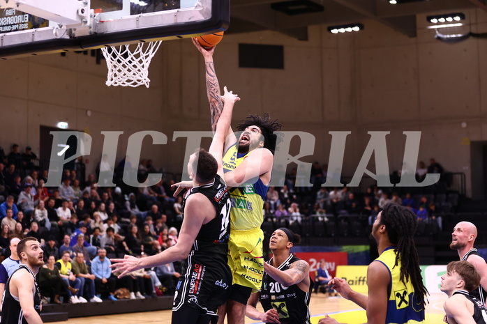 23.04.2024, Graz, Raiffeisen Sportpark Graz, Basketball Superliga 2023/24, Playoffs, Viertelfinale, Spiel 2, UBSC Raiffeisen Graz - Raiffeisen Flyers Wels 