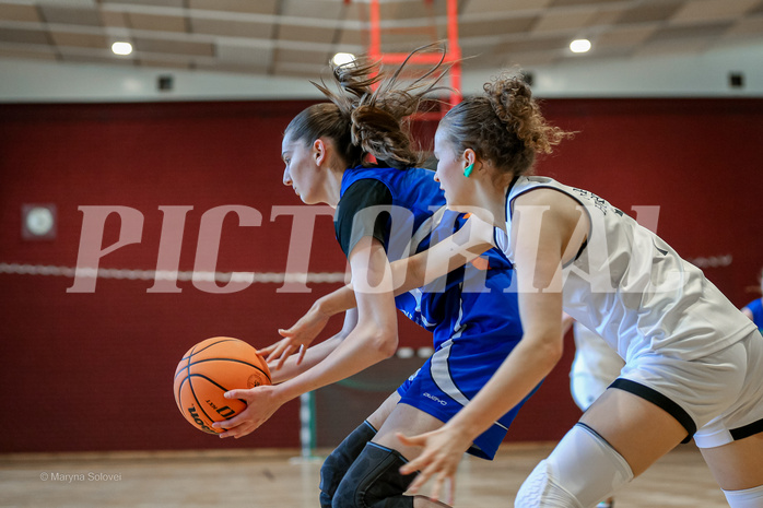 27.04.2025 Österreichischer Basketballverband 2024/25, SLWU16 VF Basket Flames UNION vs. DBB  Basketgirls Wels