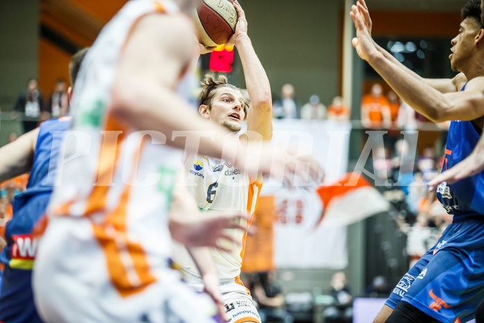 Basketball, Basketball Austria Cup 201920, Finale, Kapfenberg Bulls, Klosterneuburg Dukes, Moritz Lanegger (6)