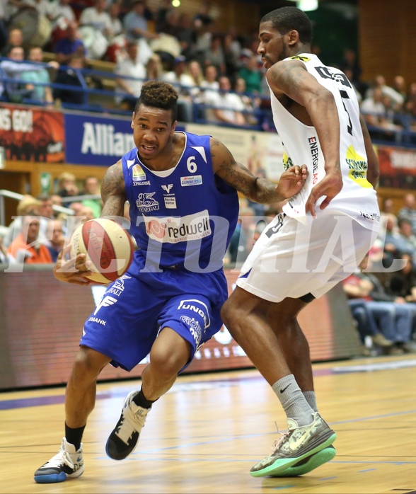 Basketball ABL 2015/16 Playoff Viertelfinale Spiel 3 Gmunden Swans vs. Oberwart Gunners