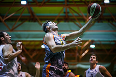 Basketball, Basketball Zweite Liga, Grunddurchgang 10.Runde, BBC Nord Dragonz, Fürstenfeld Panthers, Krzysztof Kawalek (13)