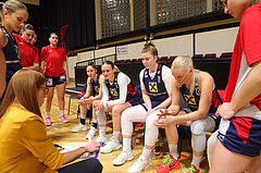 Basketball Damen Superliga 2023/24, Grunddurchgang 8.Runde Basket Flames vs. SKN St.Pölten


