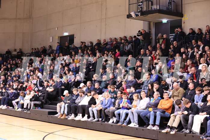 04.02.2024, Graz, Raiffeisen Sportpark Graz, Basketball Superliga 2023/24, Grunddurchgang, Runde 20, UBSC Raiffeisen Graz - OCS Capital Bulls 