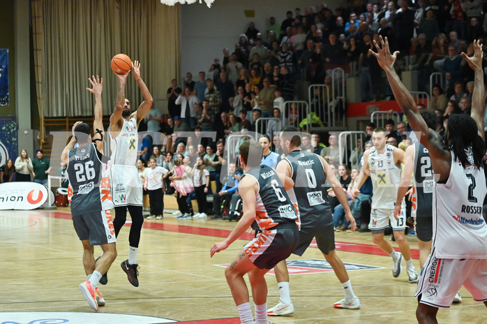 Basketball, Superliga 2024/25, Grunddurchgang 19.Runde, Flyers Wels vs. Klosterneuburg,
