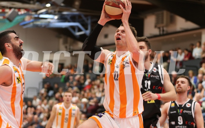 Basketball ABL 2017/18, Playoff VF Spiel 1 BK Dukes vs. Flyers Wels



