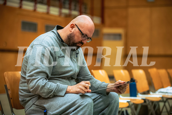 Basketball, Basketball Zweite Liga 2022/23, Playdown Spiel 5, Vienna United, Future Team Steiermark, Dimitris Sarikas (Head Coach)