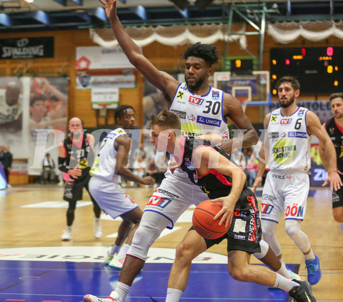 Basketball Superliga 2021/22, Grunddurchgang 1.Runde Gmunden Swans vs. Flyers Wels


