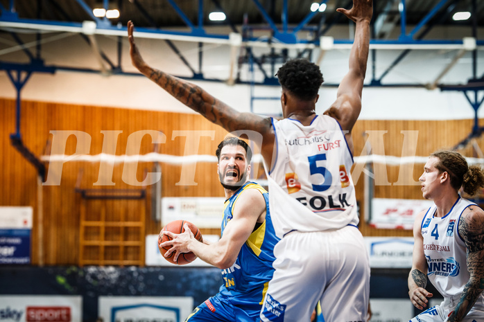 Basketball, bet-at-home Basketball Superliga 2021/22, Platzierungsrunde Spiel 4, Oberwart Gunners, SKN St. Pölten, 