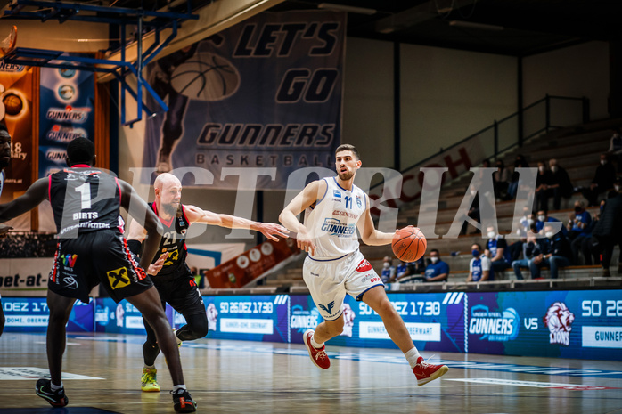 Basketball, bet-at-home Basketball Superliga 2021/22, Grunddurchgang Runde 9, Oberwart Gunners, Flyers Wels, Ioannis Chatzinikolas (11)
