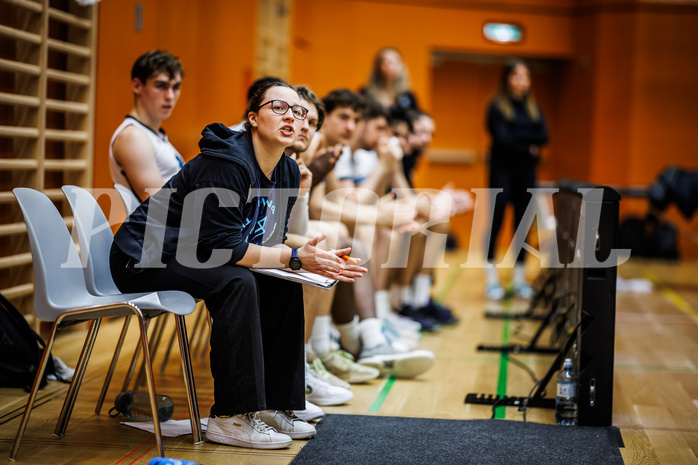 Basketball, Basketball Zweite Liga 2024/25, Grunddurchgang 11.Runde, Vienna Timberwolves, Mattersburg Rocks, Katharina Kindl (Ass. Coach)