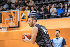 Basketball, Basketball Zweite Liga 2022/23, Grunddurchgang 16.Runde, Basket Flames, Wörthersee Piraten, Maximilian Kunovjanek (14)