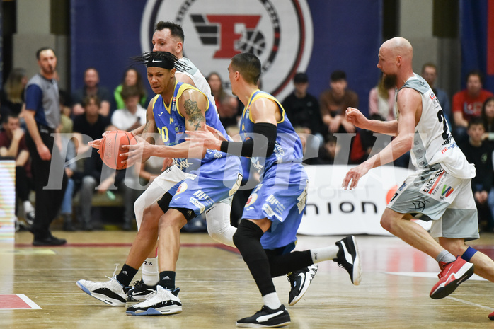 Win2Day Basketball Superliga 2022/23, Playoff,
Viertelfinale Spiel 3, Flyers Wels vs SKN St. Pölten Win2Day Basketball Superliga 2022/23, Playoff,
Viertelfinale Spiel 3, Flyers Wels vs SKN St. Pölten