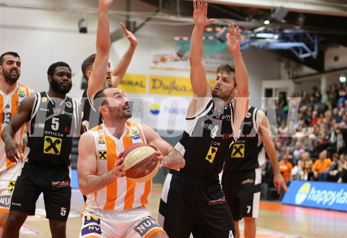 Basketball ABL 2017/18, Playoff VF Spiel 1 BK Dukes vs. Flyers Wels


